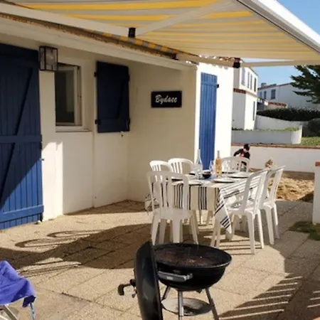 度假居 Familiale, Vue Sur Mer, Acces Direct 圣吉尔-克鲁瓦德维
